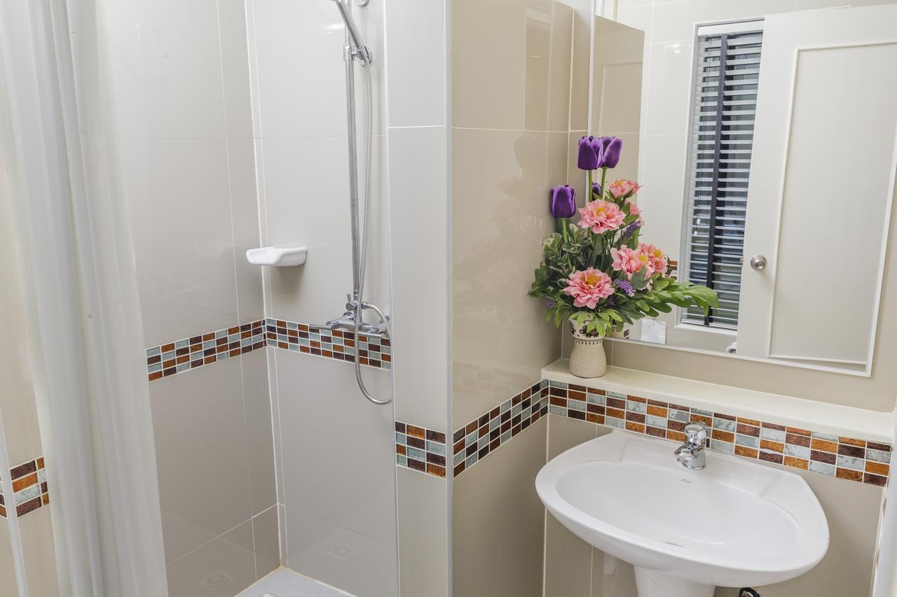 Tuana Hotels Brook Pool Access Chalong Exterior foto